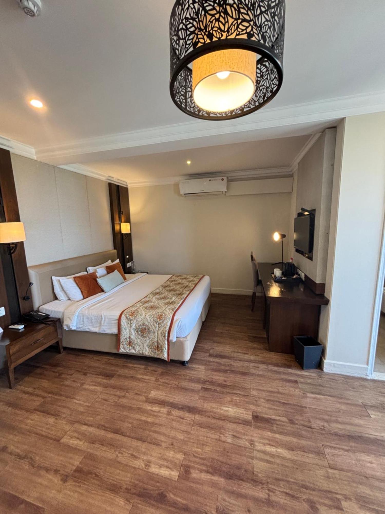 Regenta Resort & Spa Mashobra Shimla Buitenkant foto
